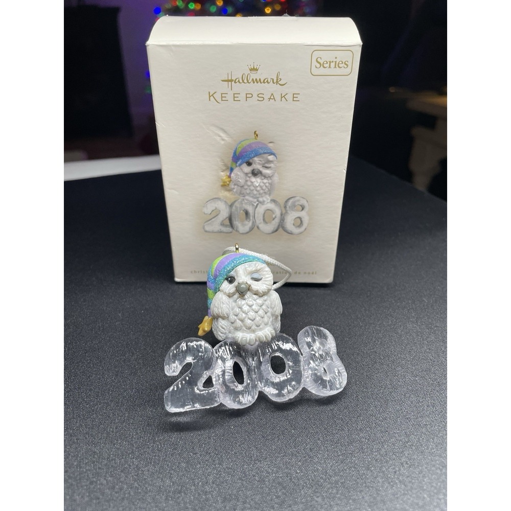 2008 Owl‎ Christmas Ornament. Cool Decade White Owl Hallmark. New in Box